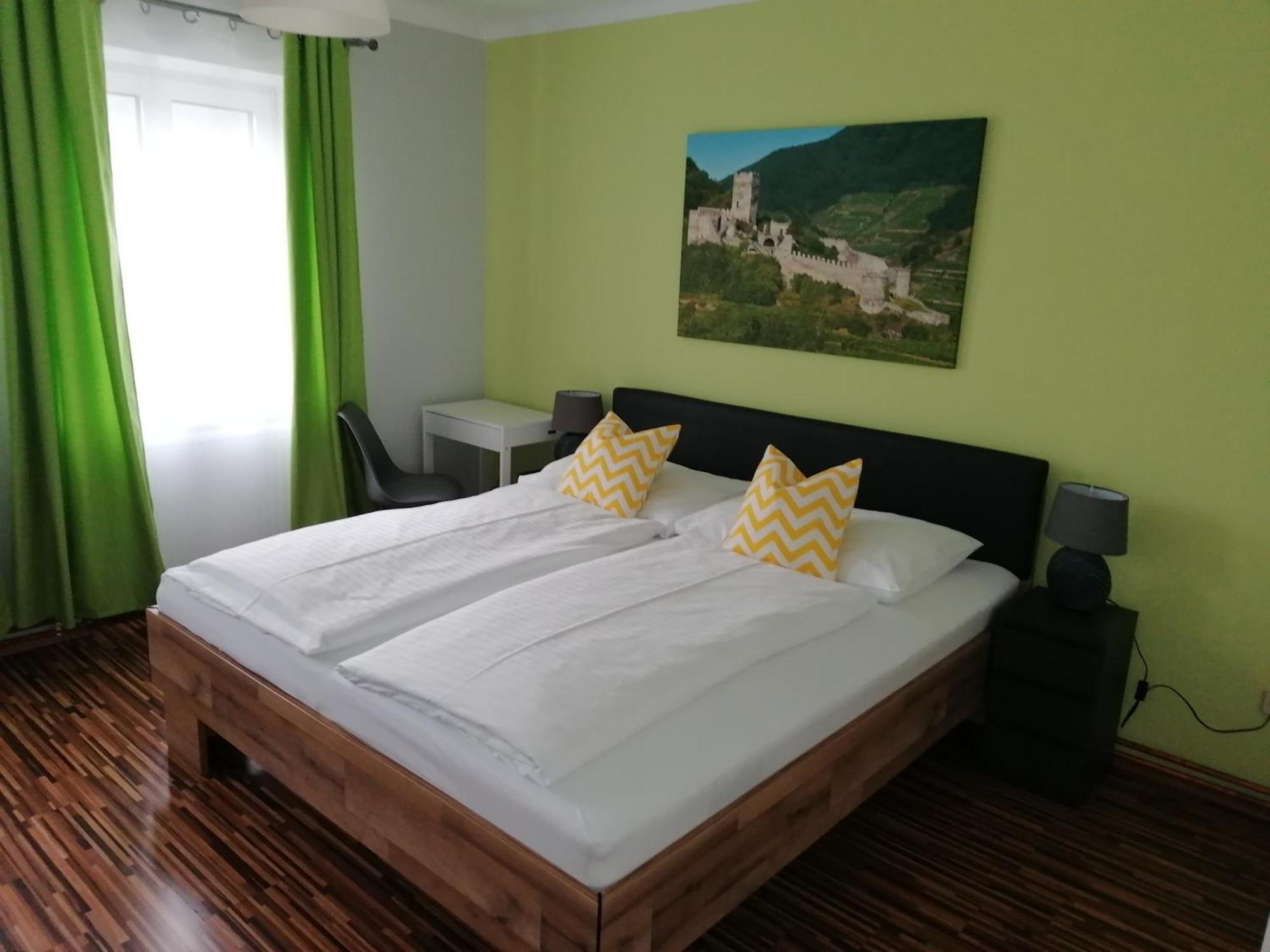 Gaestehaus Ruinenblick Bed and Breakfast Spitz an der Donau Esterno foto